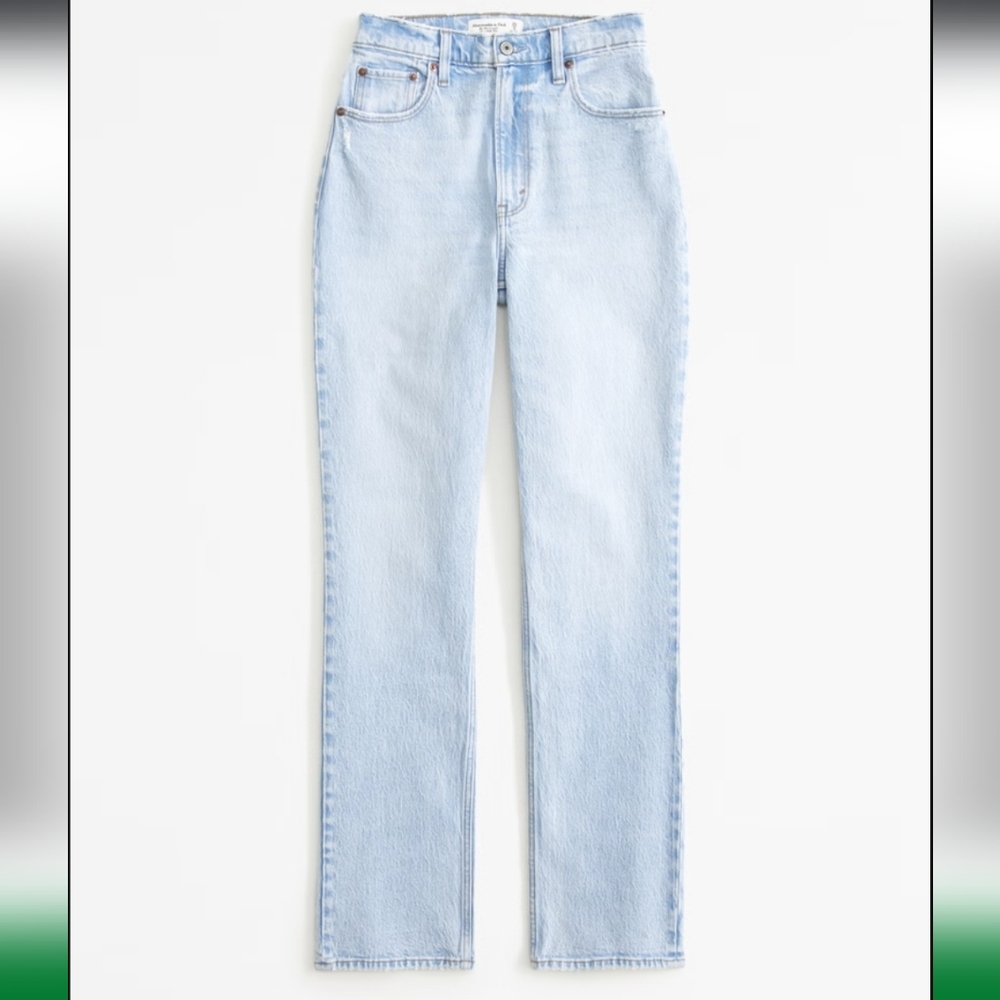 Abercrombie NWT Curve Love Ultra High Rise 90s Straight Jean